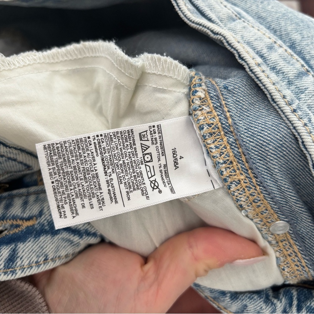 Old Navy Vintage Slim Jeans Sz 4 - Picture 3 of 3
